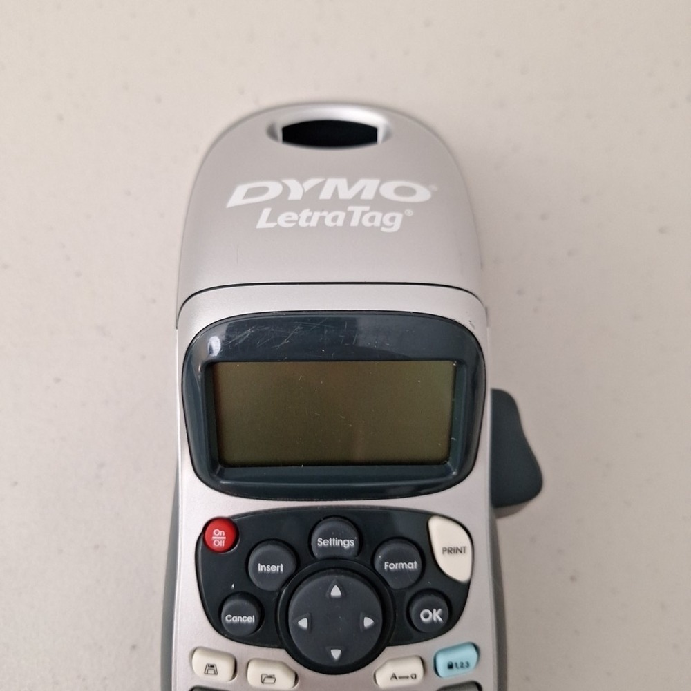Dymo LetraTag Label Maker Handheld Electronic Printer Keyboard Portable TESTED - Picture 3 of 11